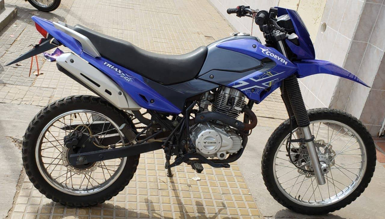 moto intacta