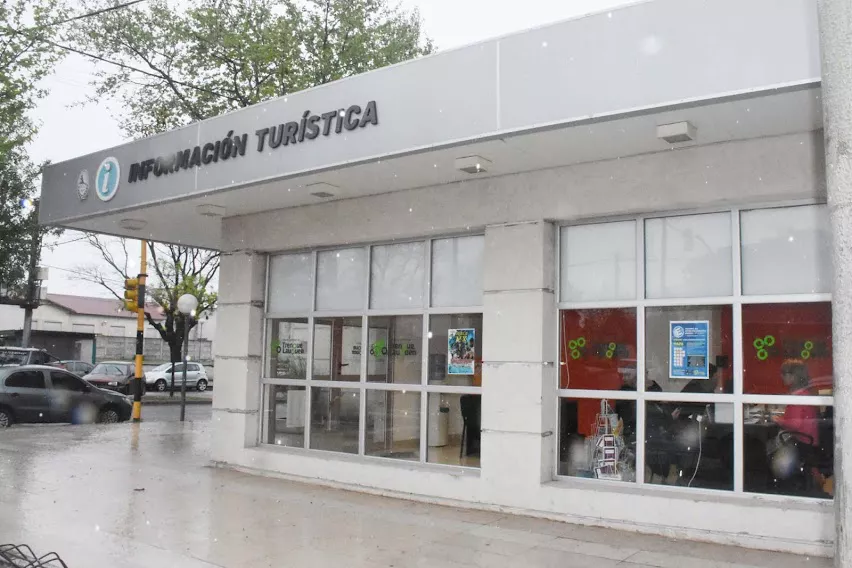 Oficina-de-Turismo-5
