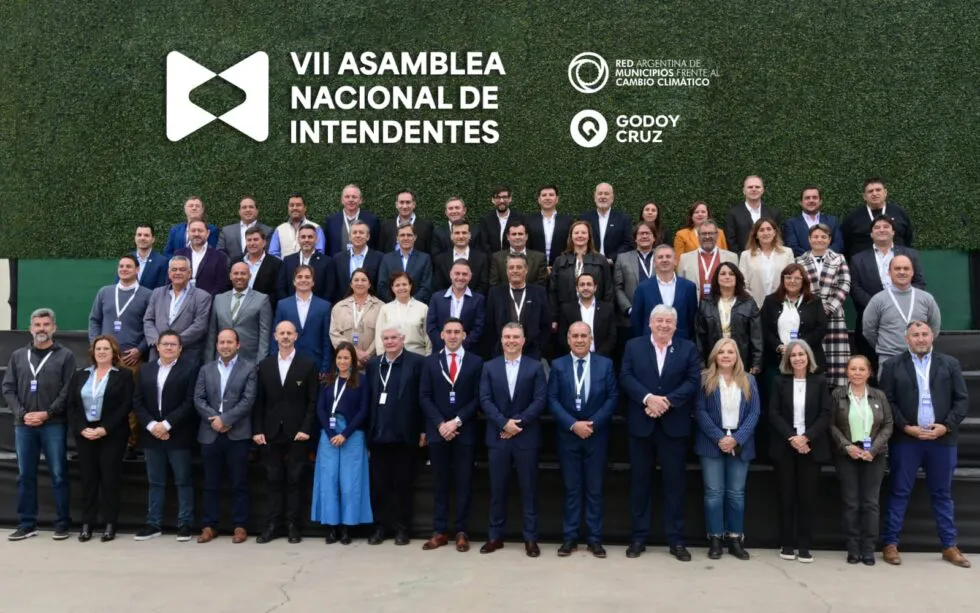 Intendente-en-Asamblea-RAMCC-1-980x613