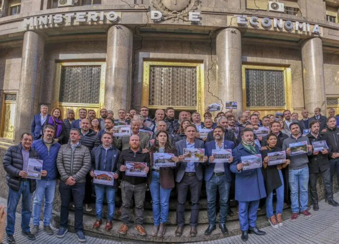 intendentes-peronistas-696x500