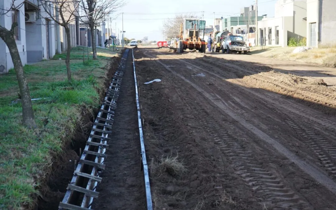 Obra-cordon-cuneta-calle-Emiliano-Saez-1-1080x675