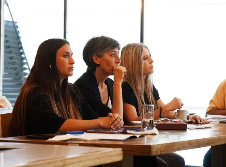 susu-abalo-e1742940954637