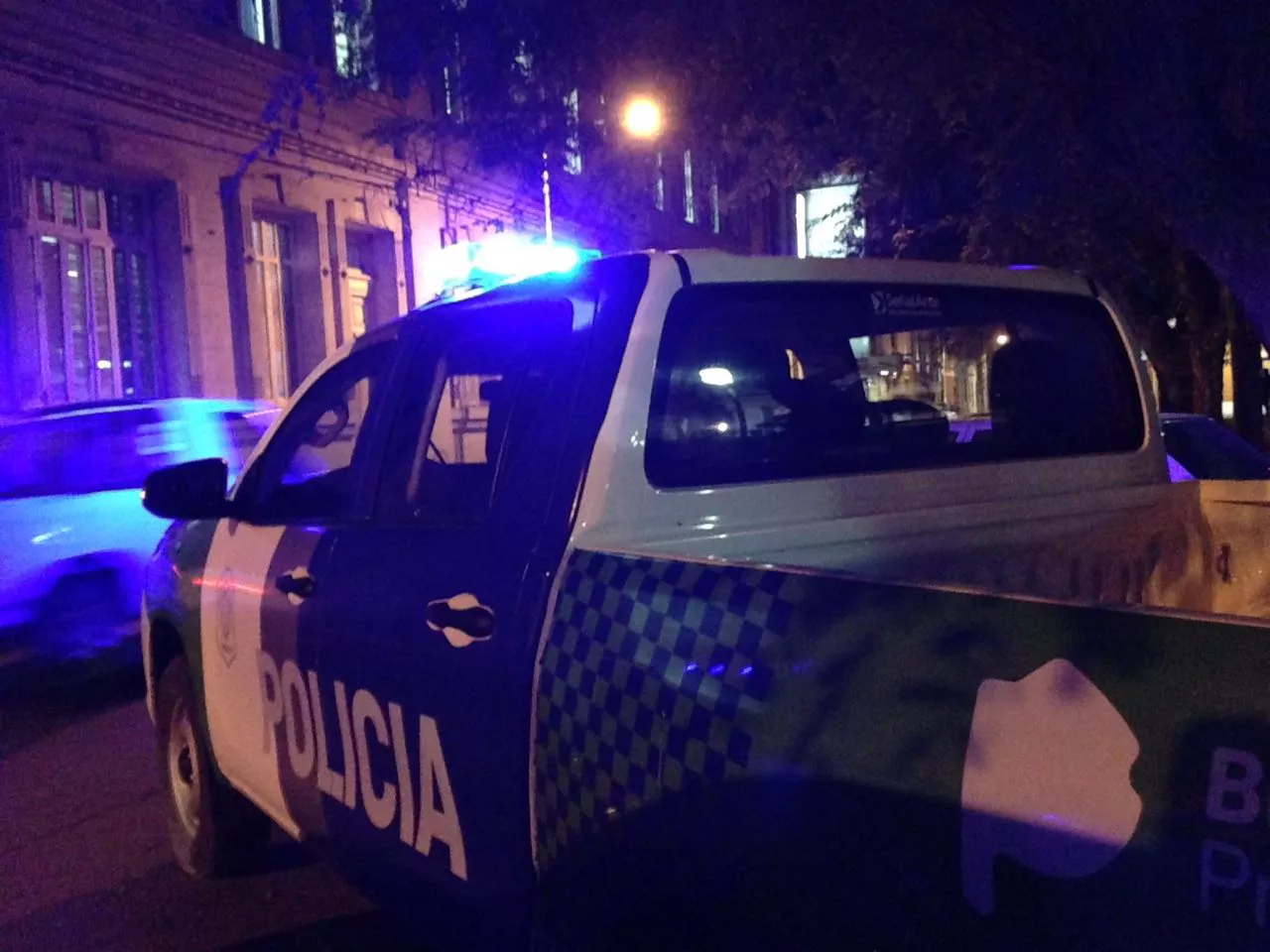 movil noche 2