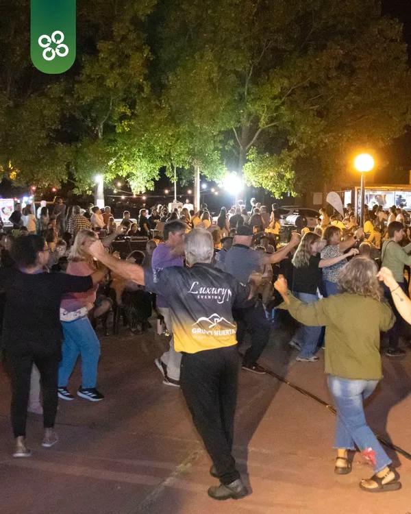 MUSICA BARRIOS CIERRE