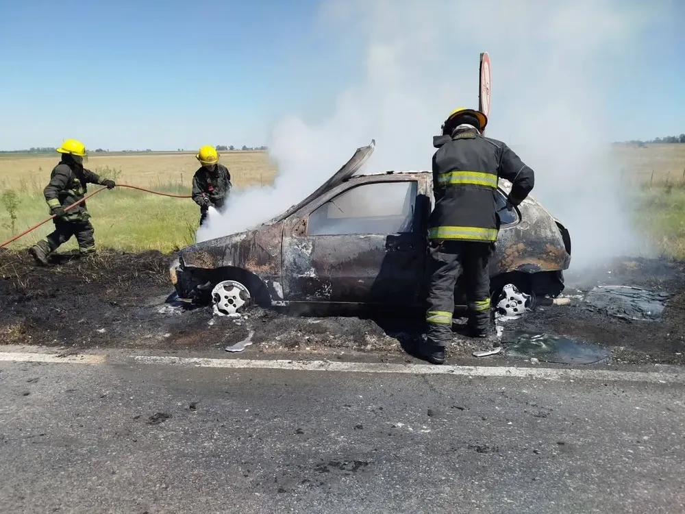 auto incendio chivil