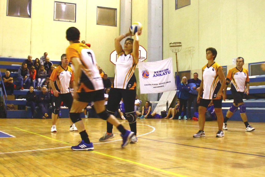 NewcomAdriana2-1024x683